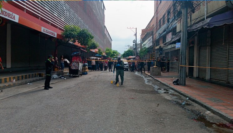 Atentado en el centro comercial Alejandría en Cúcuta. Foto La Opinión: Stefany.p.r06