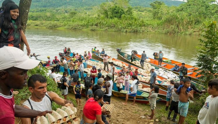 La Agencia de Desarrollo Rural coordina la entrega de canastas alimentarias en los resguardos indígenas del Catatumbo.