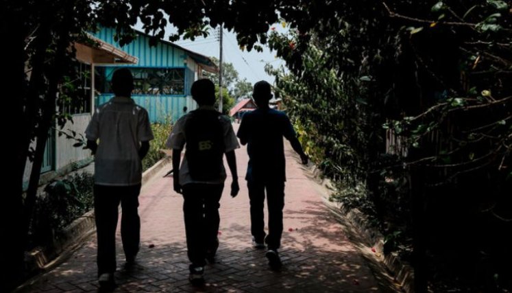 ESCUELAS