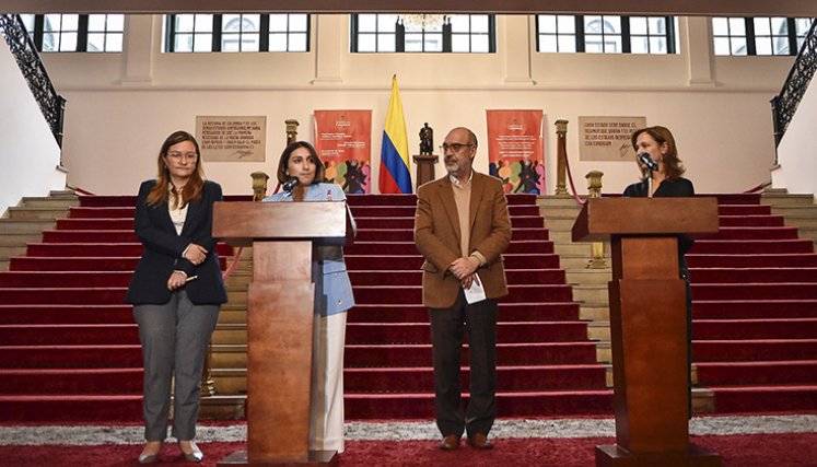 Gobierno y empresarios crean grupo estratégico por aranceles impuestos por Trump. / Foto: Cortesía.
