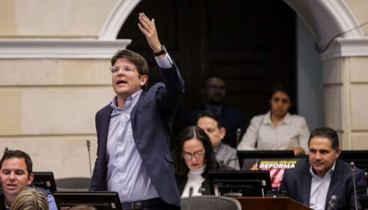Miguel Uribe en el Senado de la República.