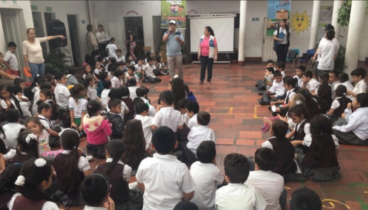 Cátedra de educación emocional en los colegios de Colombia. 