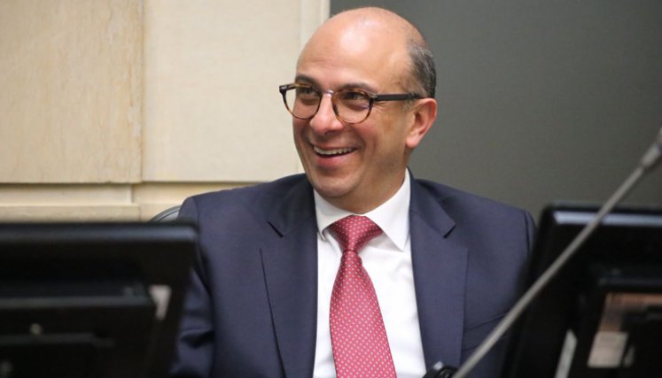 Senado elige a Carlos Camargo como nuevo magistrado de la Corte Constitucional 