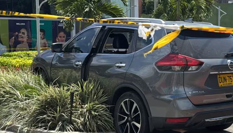 Hombre fue baleado frente al lugar donde se desarrollaba el foro de precandidatos del Centro Democrático en Bucaramanga
