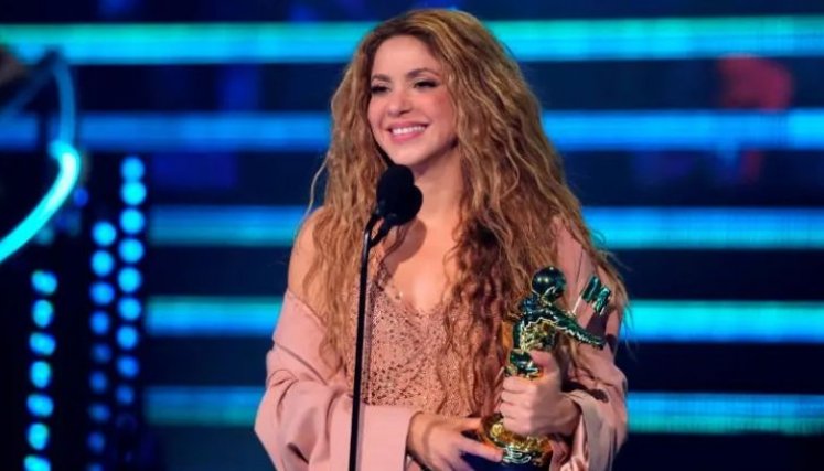 SHAKIRA