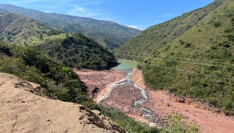 Los damnificados esperan que no sean olvidados con el reasentamiento humano.