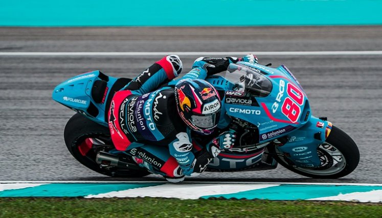 El piloto colombo-español David Alonso tuvo un buen día en los ensayos del Gran Premio de Malasia.