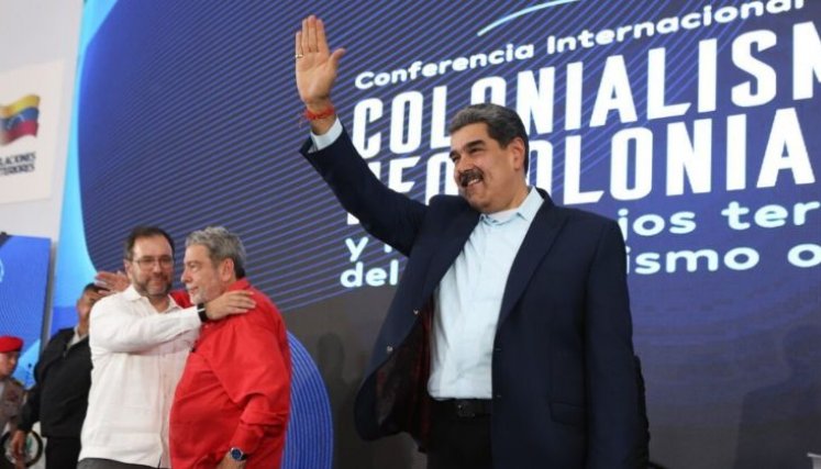 NICOLÁS MADURO 