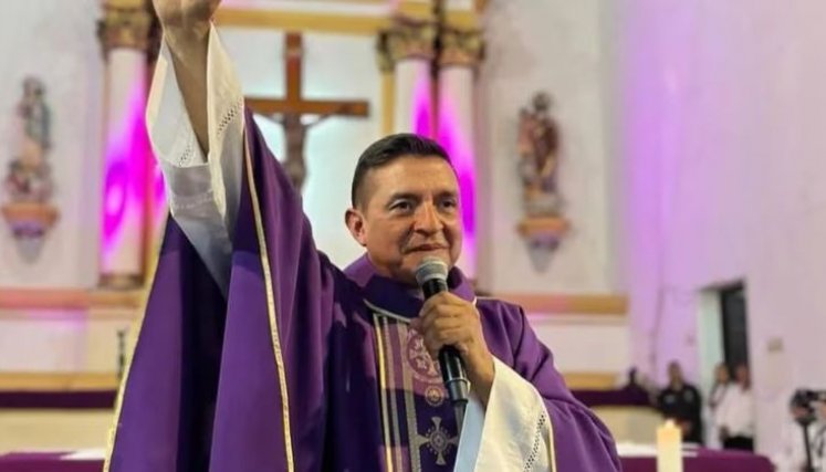PADRE CHUCHO / COLPRENSA 