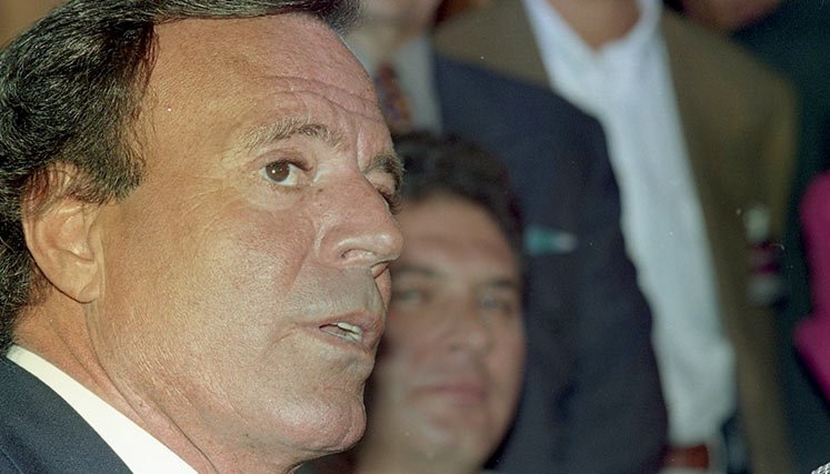 julio-iglesias.