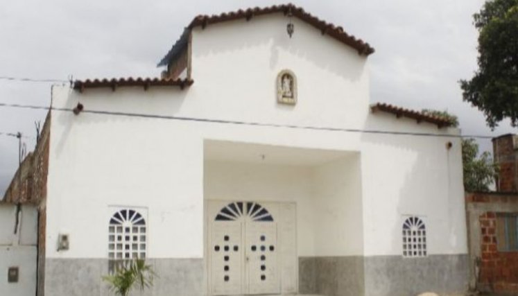 Capilla en siete de agosto