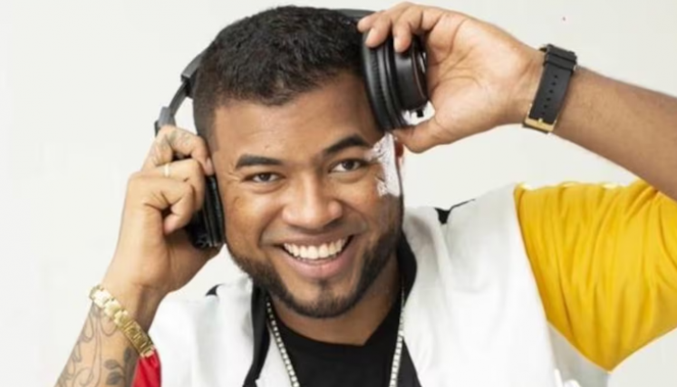 DJ Dever