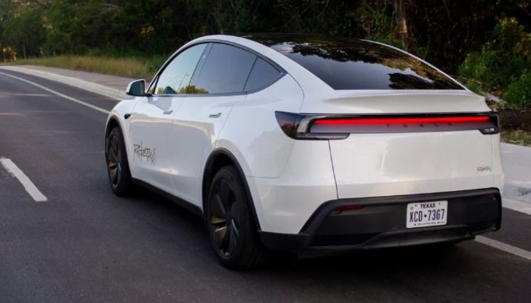 TESLA 