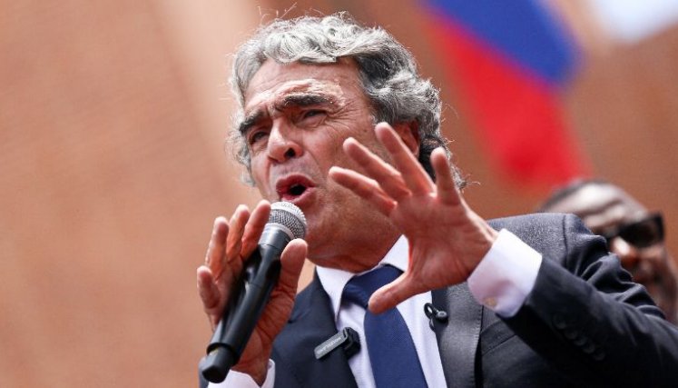 SERGIO FAJARDO 