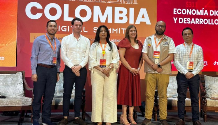 La Opinión presente en el debate sobre integridad informativa en Colombia Digital Summit 2026