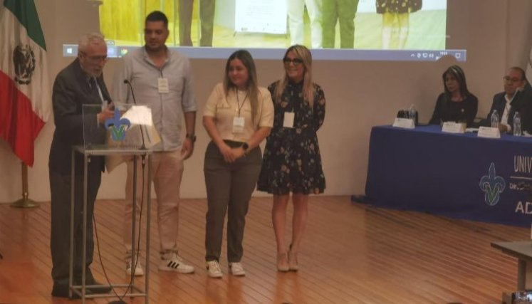 cucuteños en ponencia, en México