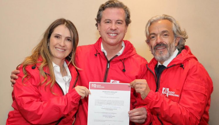 Petro lanza críticas a Juan Manuel Galán por aval a Paloma Valencia : “¿Dónde quedó la reforma agraria que defendía su padre?