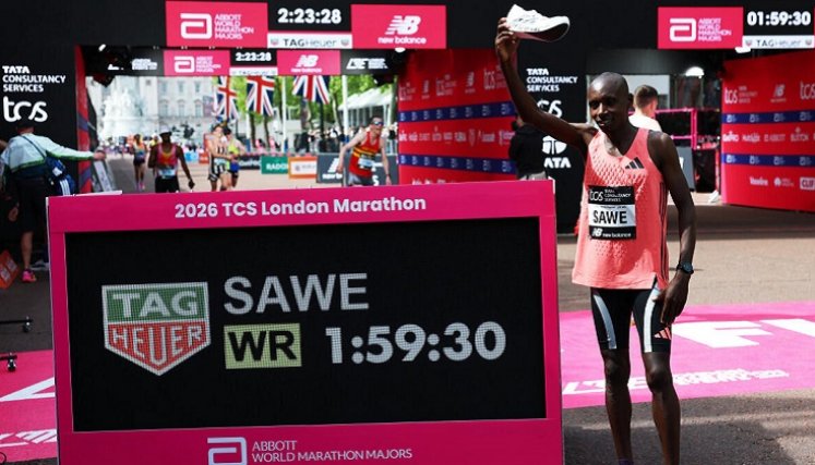 El africano Sabastian Sawe, hace historia en las carreras de largo aliento.