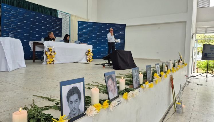 Víctimas de los falsos positivos de El Carmen conocen alcances de la justicia restaurativa.