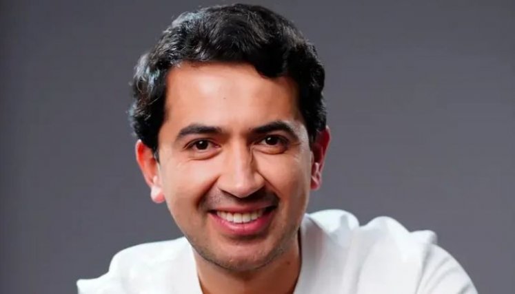 DANIEL BRICEÑO 