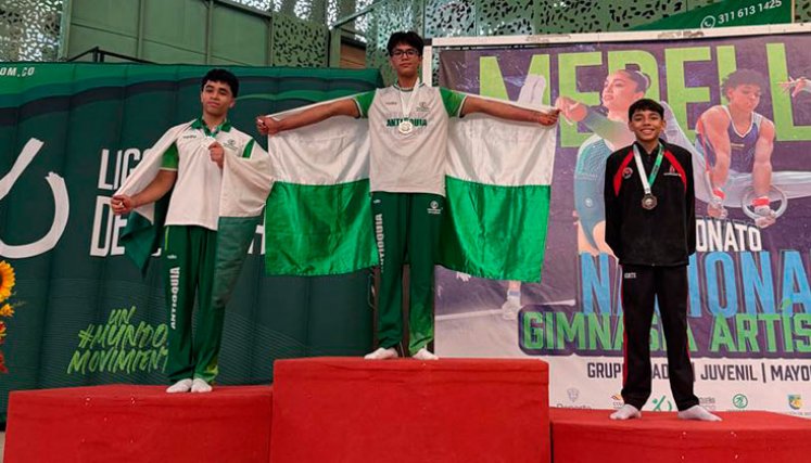 Dominic Obando, gimnasia artística de Norte. 