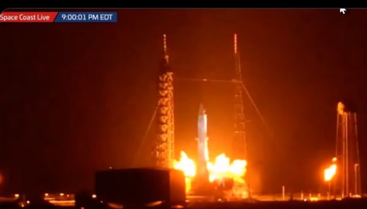Explosión de cohete de Jeff Bezos en Florida. Captura de pantalla de noticiario de Florida. // tomada de X: @AlertaNew24