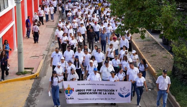 Los ocañeros salen a las calles en señal de protesta por la inseguridad.