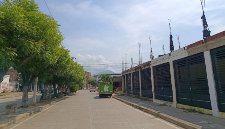 avenida primera - Metropoli.