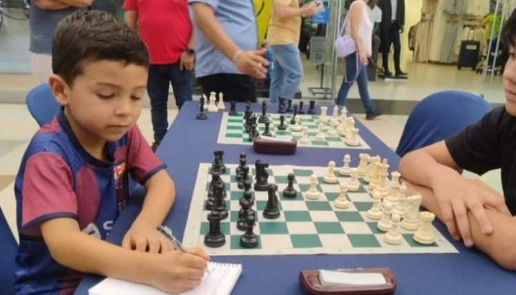 Joaquín ha participado en torneos nacionales e internacionales.