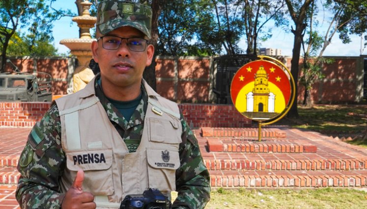profesional Jaminton Adrian Palma Castrillon