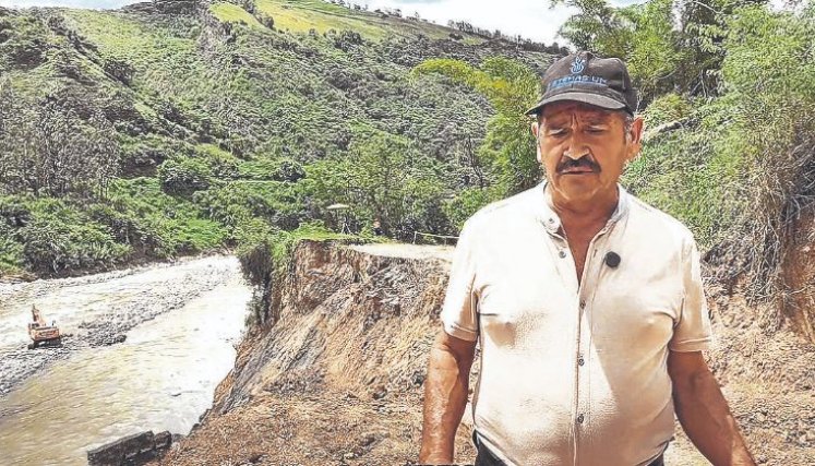 La comunidad a lo largo de la carretera La Soberanía exigió soluciones inmediatas y reales./Foto: Cortesía