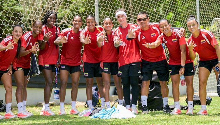 La selección femenina de Colombia saldrá este miércoles a escena en los Juegos de Santo Domingo 2026.