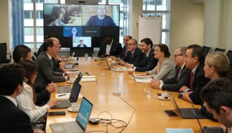 Delegación de De la Espriella llegó a EE.UU. para mejorar la relación, ¿de qué hablarán?