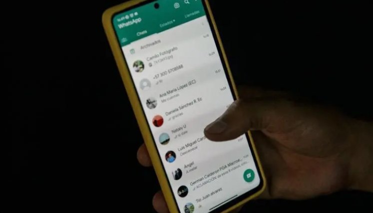WhatsApp. Foto: Camilo Suárez. El Colombiano.