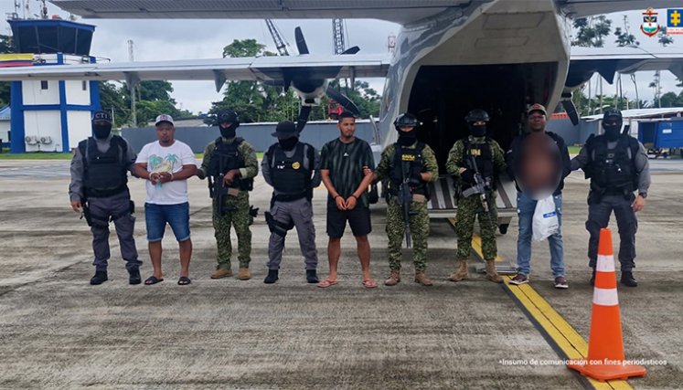 Capturados-por-enviar-coca.