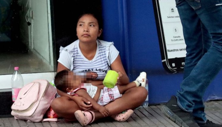 Los yukpa no tienen con quien dejar sus hijos al salir a las calles.