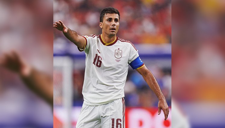 Rodri-España. Foto: IG @Sefutbol.