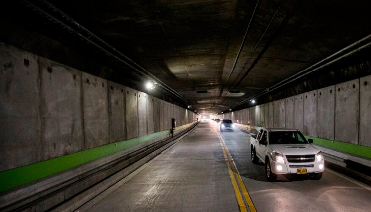 Túnel de Oriente