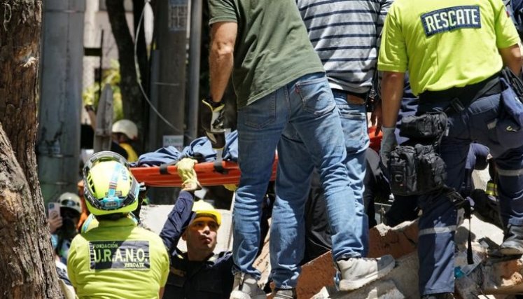 Llegada de equipo de rescate de Israel a Colombia desata críticas de congresistas