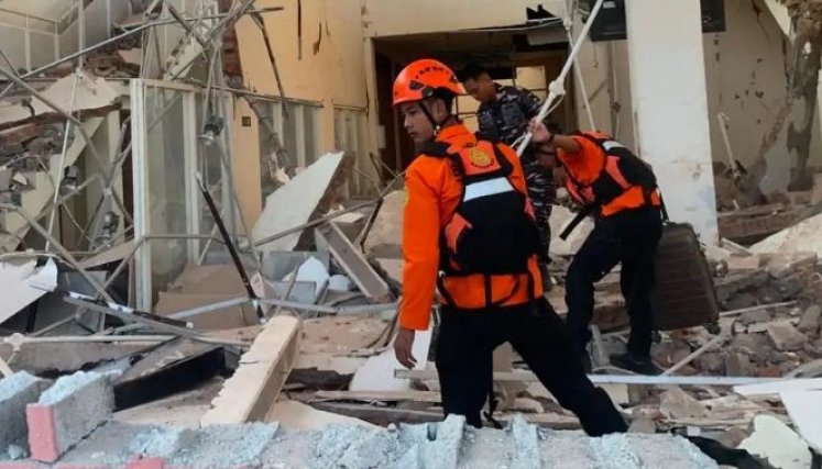 TERREMOTO EN INDONESIA 