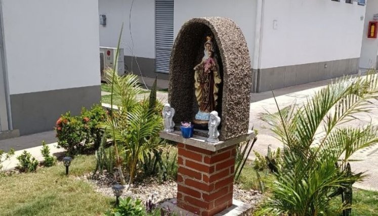 Virgen Denor