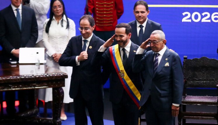 Contraloría revisará contratos por $16.627 millones de la transición presidencial