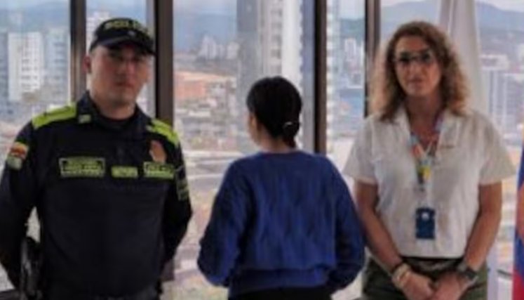 Condenan a mujer que prendió fuego a su pareja mientras dormía 