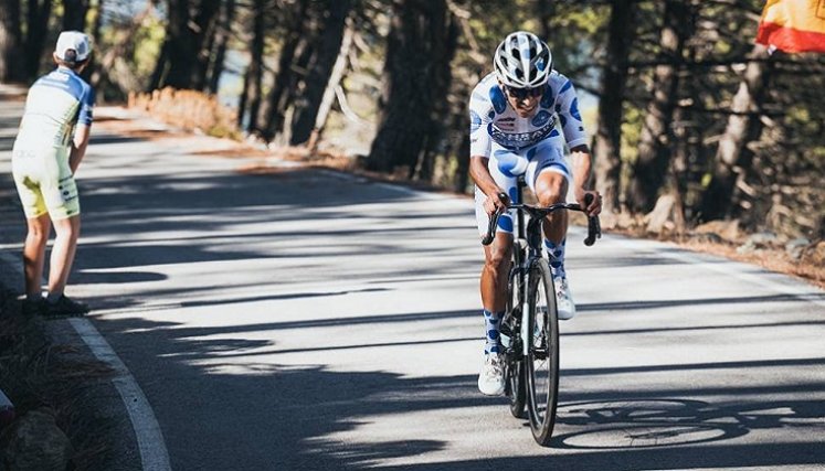 El bogotano Santiago Buitrago reconquistó la camiseta de los premios de montaña de la Vuelta a España para Colombia después de más de una década.