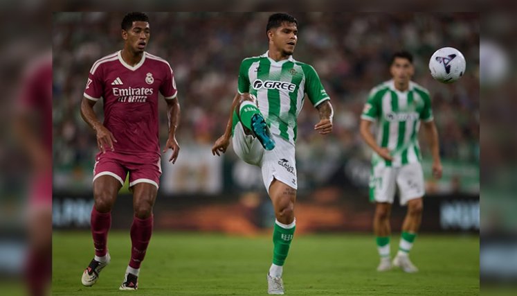 Cucho-Hernández-Betis-Vs-Real-Madrid.