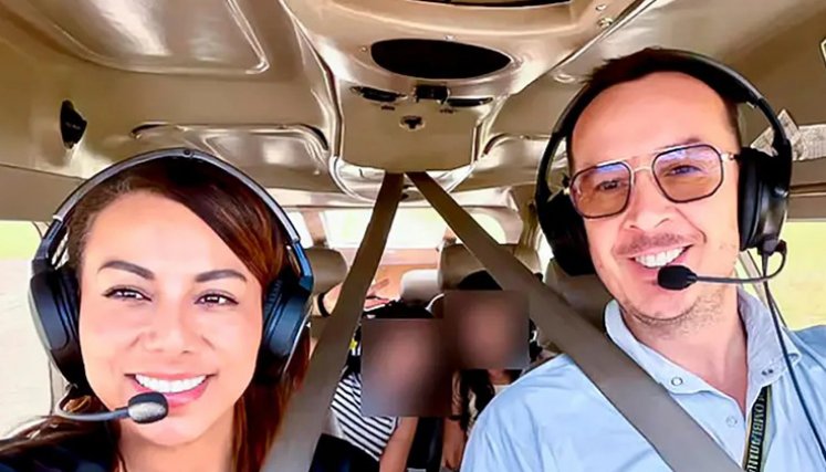 Esposa-de-piloto-avión-Condoto-Bogotá.
