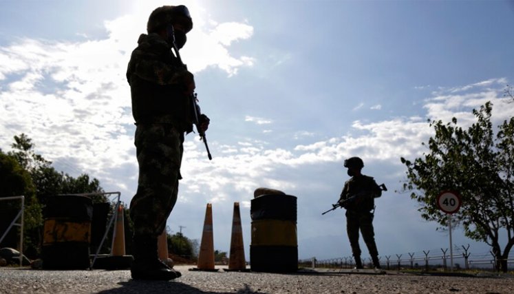 Militares