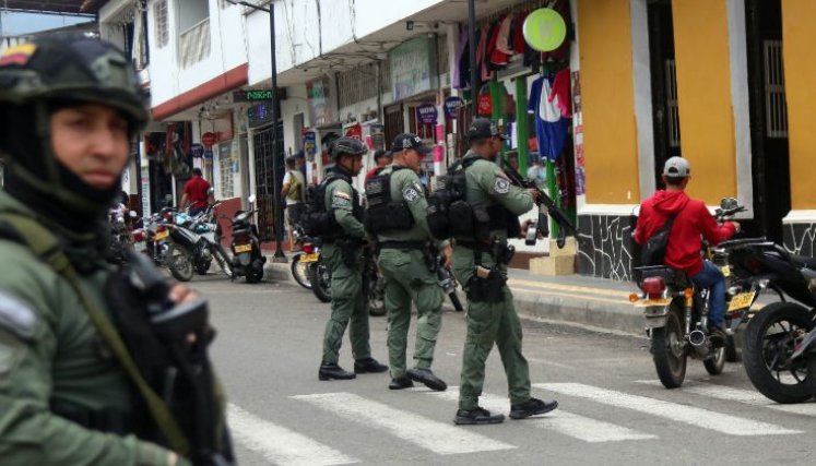 Presencia de la fuerza pública.