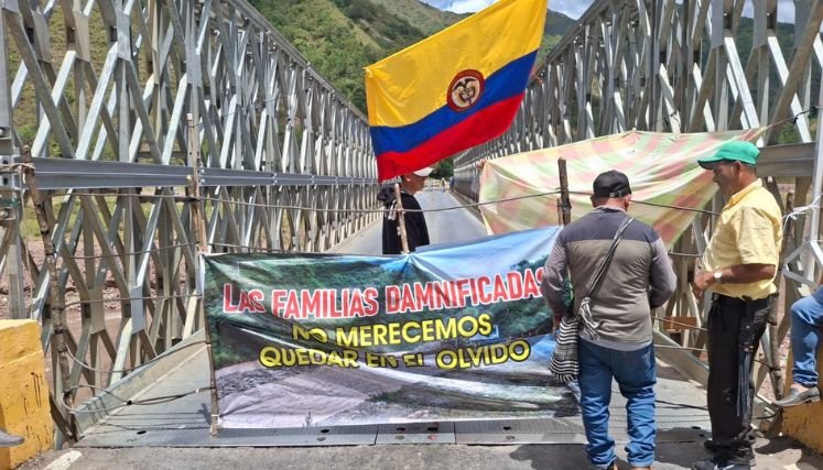Una vez más damnificados de la vereda el Tarrita solicitan al gobierno nacional celeridad en el reasentamiento humano.