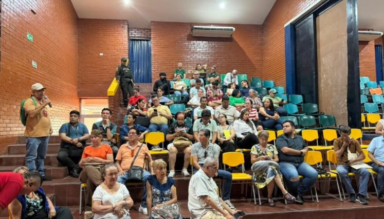 El primer encuentro fue con los líderes de las comunas 1, 2 y 5./Foto Cortesía